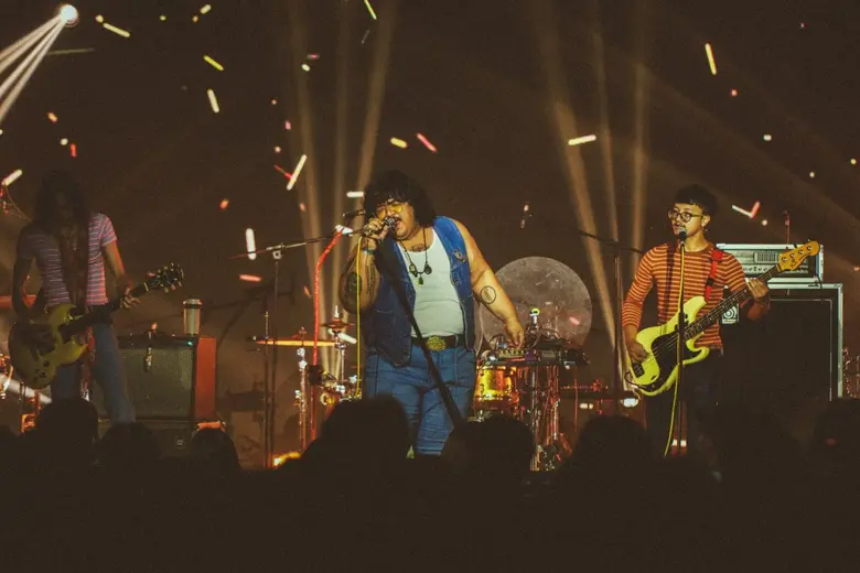 "Supermarket Music Space" Shelf 2 คอมโบ้เซ็ตแห่งความสุข! 4 ศิลปินดัง D GERRARD - SLUR - THE YOUNG WOLF - TOFU รวมพลังเสิร์ฟโชว์สุดมันส์ให้แฟนๆ เต็มอิ่ม!!