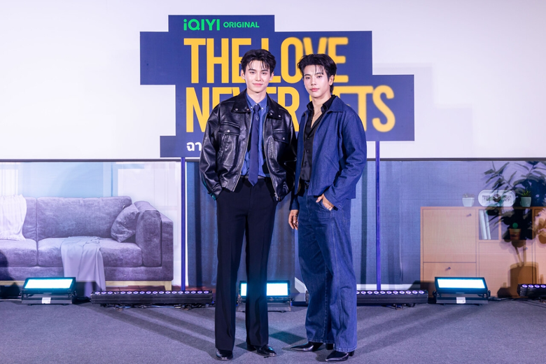 "จา - เต้" ควงคู่เสิร์ฟโมเมนต์สุดฟิน เปิดตัวซีรีส์ iQIYI ORIGINAL "The Love Never Sets ฉากนั้น…ยังเป็นเธอ" ส่งความหวานทะลุจอในงาน First Premiere รับชมพร้อมกัน 190 พื้นที่ทั่วโลก บนแอป iQIYI (อ้ายฉีอี้) ที่เดียวเท่านั้น!