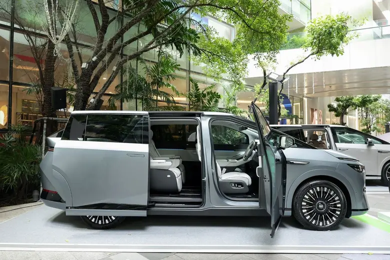 เอ็กซ์เผิง ประเทศไทย จัดงานใหญ่! 'XPENG CARNIVAL' ยกขบวนยานยนต์ไฟฟ้าอัจฉริยะครบทุกรุ่น พร้อมเปิดตัว 'X9 Luxury Special Color Edition'