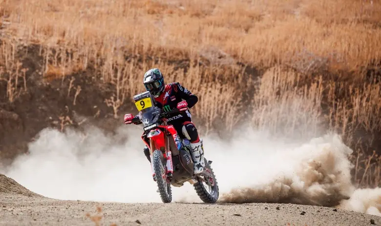 Honda CRF450 RALLY แข็งแกร่งเหนือชั้น "ริกกี้ บราเบค" คว้าชัยเปิดการแข่งขันที่โมร็อคโก