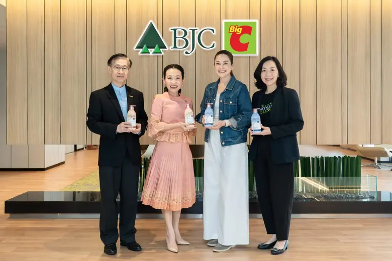 "กลุ่มบีเจซี บิ๊กซี" เดินหน้ากลยุทธ์ "สินค้าเพื่อคนทุกช่วงวัย" ดึงทัพพรีเซ็นเตอร์ชื่อดังเสริมพลังแบรนด์ ครอบคลุมทุกเจเนอเรชัน