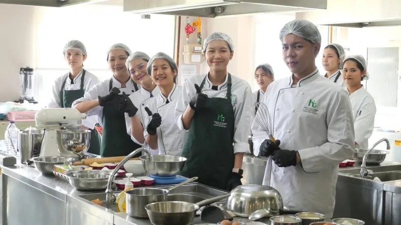 คณะการท่องเที่ยวฯ DPU ดึงเชฟดังสร้างแรงบันดาลใจให้กับ นศ. ตั้งเป้าปั้นนักบริการรุ่นใหม่ เข้าใจทั้งงานครัวและลูกค้า