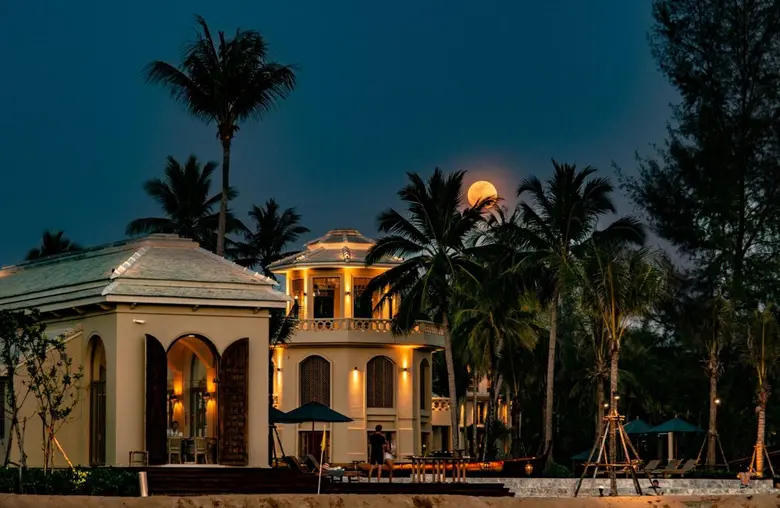 Celebrate Thai Wisdom and Culture at Devasom Khao Lak An enchanting journey through Siam's golden age, southern Thai heritage, and timeless cuisine