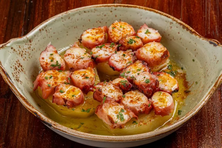 Bold Flavours, New Inspirations UNO MAS unveils a reimagined ? la carte menu by Chef Borja Terry Borrego