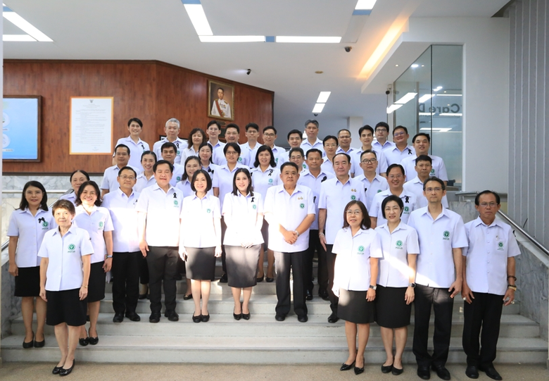 " รมช.วรโชติ" ชูนโยบายส่งเสริมสุขภาพและอนามัยสิ่งแวดล้อมคนไทย มอบกรมอนามัย เร่งสร้างความรอบรู้ อสม. ส่งเสริมเด็กเกิดดีมีคุณภาพ