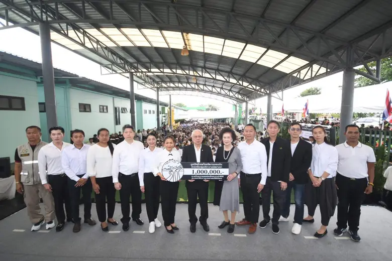 มูลนิธิศรีเทพไทยร่วมกับสำนักงานเขตบางนา จัดงานช่วยเหลือกลุ่มเปราะบาง ถวายเป็นพระราชกุศลแด่ "สมเด็จพระพันปีหลวง"