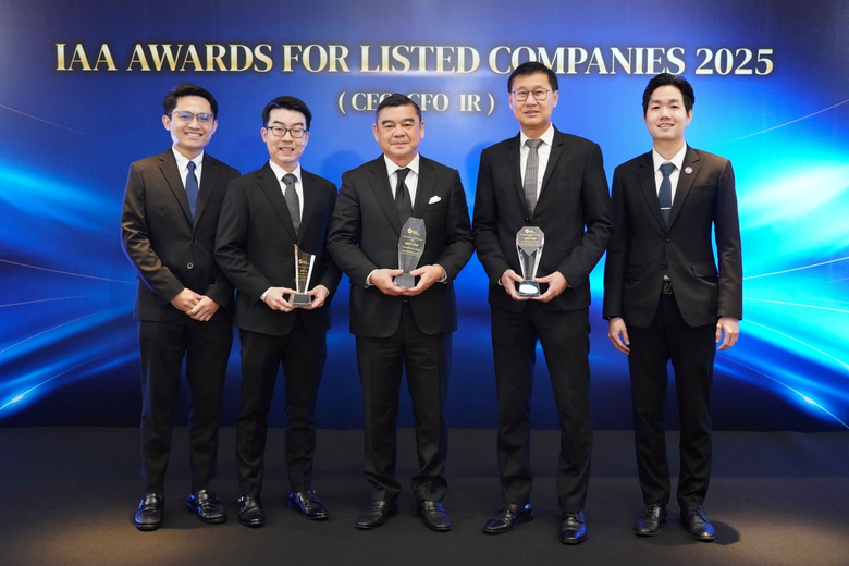 AAV ได้รับ 3 รางวัล CEO, CFO และ IR ยอดเยี่ยม จากงาน "IAA Awards for Listed Companies 2025" สมาคมนักวิเคราะห์การลงทุน