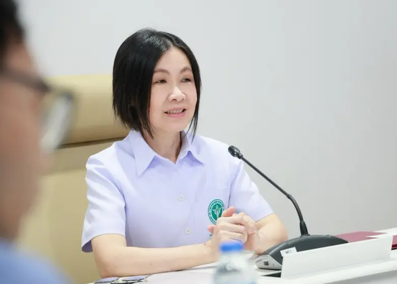 กรมอนามัย ฝ่ากระแสดราม่า รณรงค์ "ทุกเพศทุกวัย…ดื่มนมจืด 2 แก้วทุกวัน"