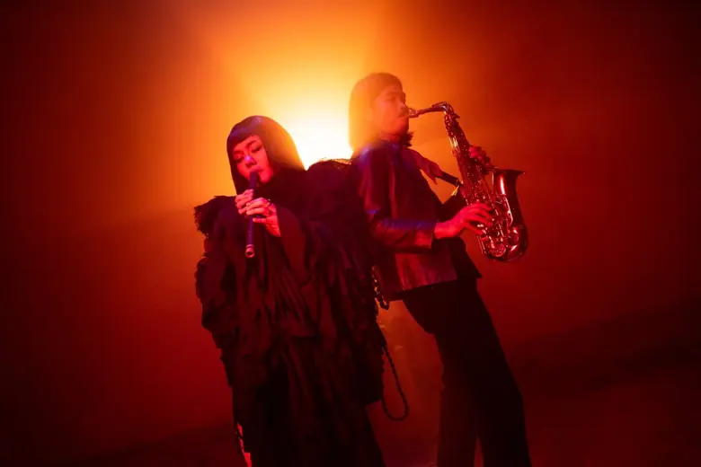 เซอร์ไพรส์ในเซอร์ไพรส์ เก่ง ธชย แต่งสวยใน MV รอจนเธอมีใหม่ไปแล้ว FULL x เก่ง ธชย