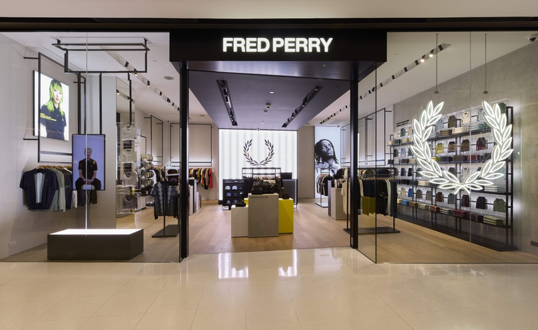 FRED PERRY เปิดร้านโฉมใหม่ ณ ชั้น 1 ศูนย์การค้าเซ็นทรัลเวิลด์ พร้อมคอลเลกชั่นล่าสุด Fall/Winter 2025 กับคอนเซปต์ "Match Fit"