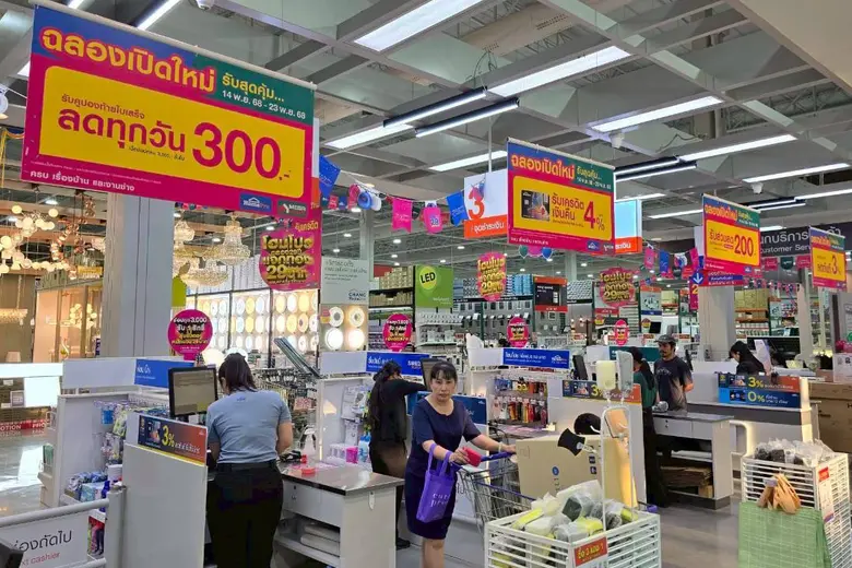 "โฮมโปร x เมกาโฮม เชียงราย" ปักหมุดไฮบริดสโตร์ สาขาที่ 14 ภาคเหนือ "ถนนเชียงราย-เทิง"