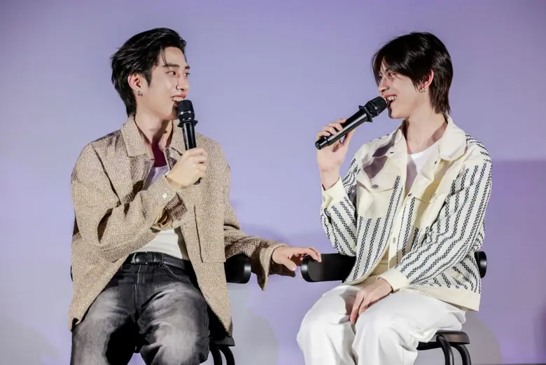 งาน Praew Meet &amp; Read 'Tle &amp; Firstone' : Magic Moment