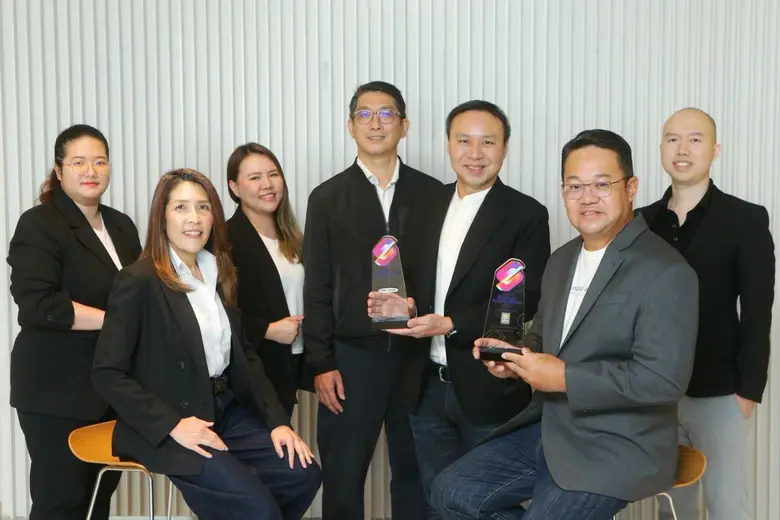 "กรุงศรี ออโต้" และ "คาร์ฟอร์แคช" ยืนหนึ่งแบรนด์ยอดนิยมบนโลกโซเชียล รับ 2 รางวัล จากงาน 2025 Thailand's Social Power Brand