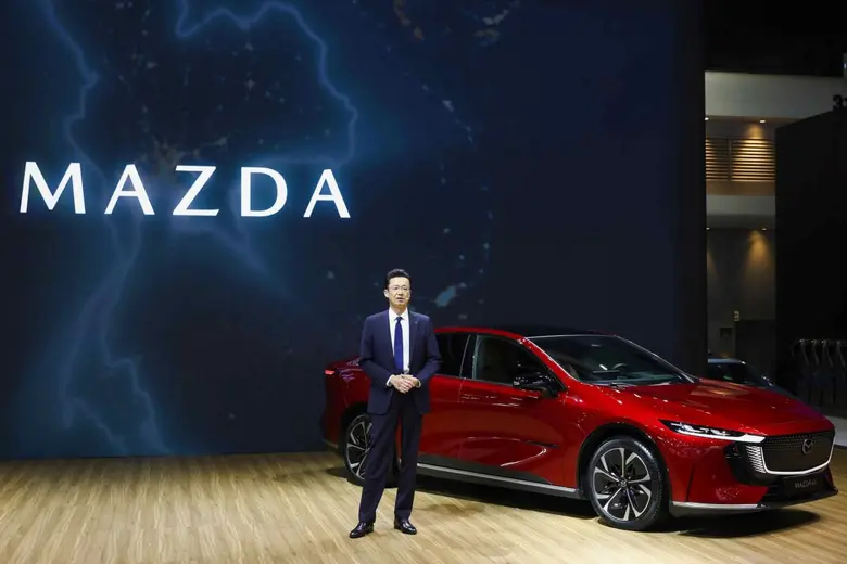 รถไฟฟ้ารุ่นใหม่ THE ALL-ELECTRIC MAZDA6e เปิดตัวแรงเกินต้าน ลูกค้าแห่ลงทะเบียนจองสิทธิ์ Mazda6e Premiere Package