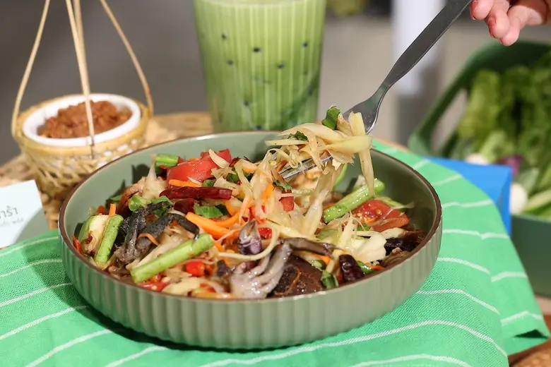 LINE MAN Crowns 2025 the Year of Matcha, Orders Surge 300% to 6.5 Million Cups "Tum Pu Pla Ra" Ranks Top-ordered Food with 8 Million Plates