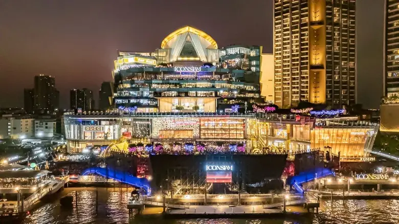 ไอคอนสยาม ตัวแทนเคานต์ดาวน์ประเทศไทย ชนะใจเวทีโลก สร้างประวัติศาสตร์อีกครั้งผ่านสำนักข่าวระดับโลก ตอกย้ำ Global Countdown Destination