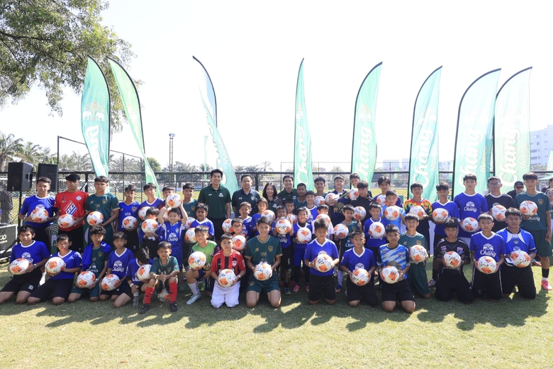 "ไทยเบฟ ฟุตบอล อะคาเดมี่" เปิดประสบการณ์ฟุตบอลสุดเอ็กซ์คลูซีฟ ส่ง 'ลีซอ - จีโน่' ถ่ายทอดแรงบันดาลใจ "วันเด็กแห่งชาติ 2569"
