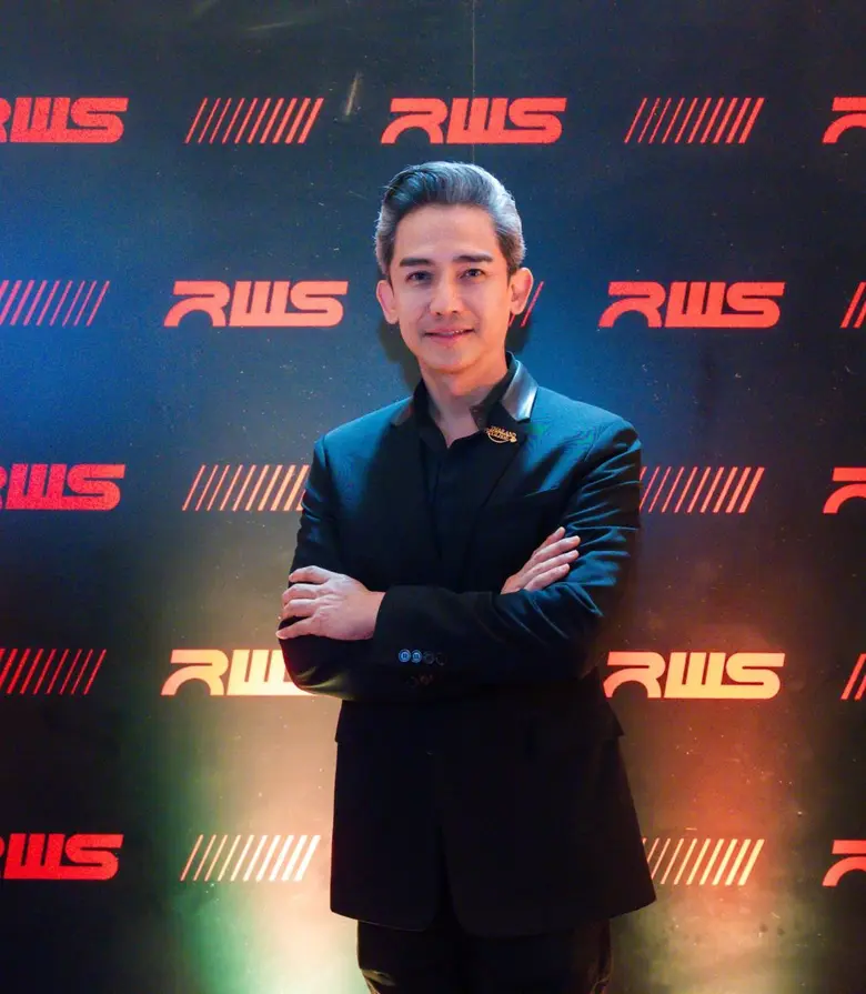 Thailand Privilege Card มอบบัตร Friends of Thailand ให้แก่นักชกชาวต่างชาติผู้ชนะเวที "ราชดำเนินเวิลด์ซีรีส์" ตอกย้ำ soft power มวยไทยในระดับสากล