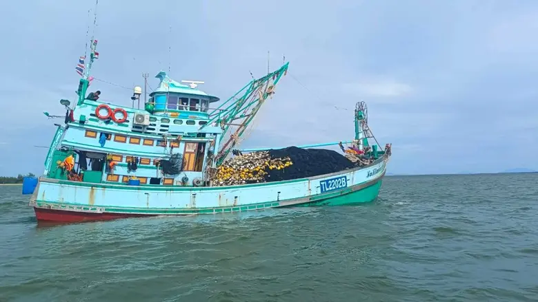 กรมประมง ยกระดับความปลอดภัยสำหรับการย้ายฝั่งทำการประมงแจ้งแนวทางปฏิบัติตามหลักกฎหมาย เพื่ออำนวยความสะดวกให้ชาวประมง