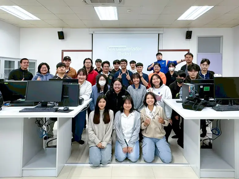 efin Group ร่วมกับ ม.พะเยา ปั้นกำลังคนดิจิทัล ผ่านโครงการ "ผลิตบัณฑิตพันธุ์ใหม่"