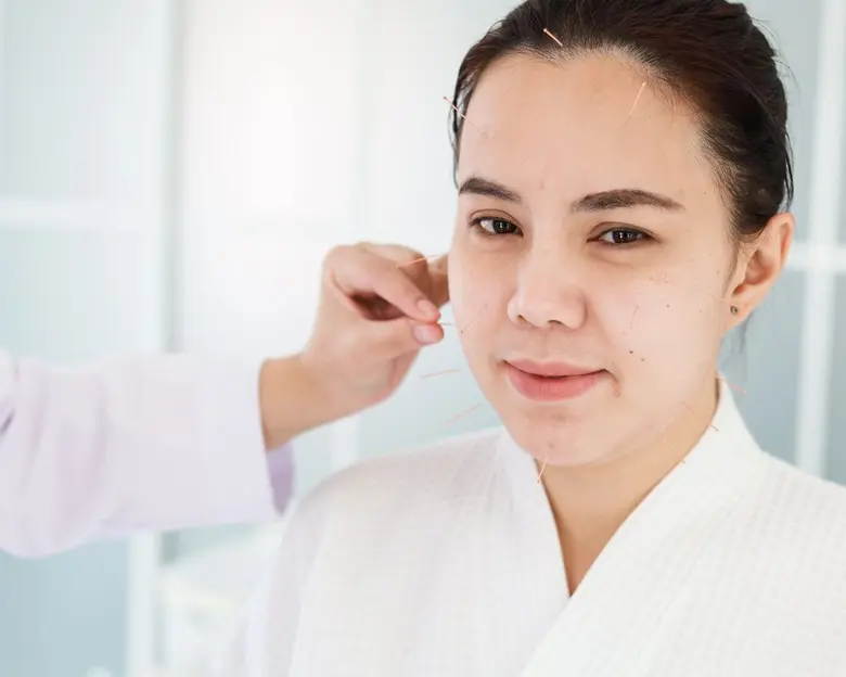 คลินิกรักษาสิวหายขาดได้จริงไหม รู้ก่อนถ้าไม่อยากโดนเลี้ยงไข้รักษาแบบไม่จบ