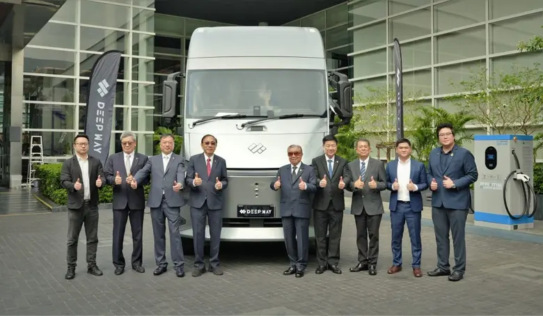 Prime E Truck ผนึกกำลัง DeepWay แบรนด์หัวลากไฟฟ้าล้ำสมัย