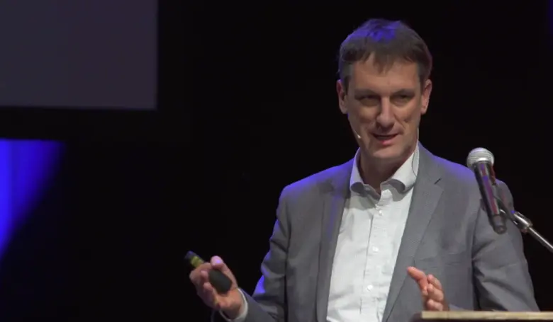 From Global Successes to Local Action How Thailand Can Transform Flood Risk Management