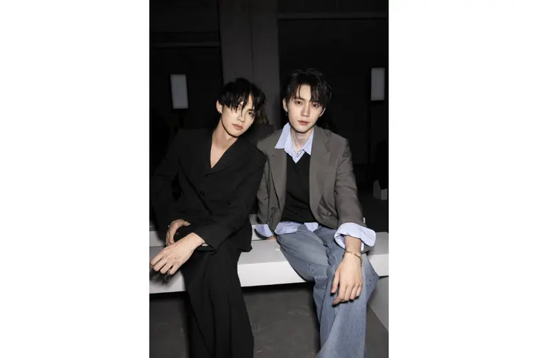 "ไบร์ท วชิรวิชญ์" ในลุค Front Row แบบ Effortless เรียบโก้แต่มีสไตล์ ร่วมชมรันเวย์โชว์ AMI Paris Fall-Winter 2026 ณ กรุงปารีส ประเทศฝรั่งเศส