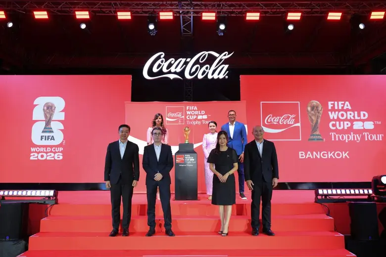 'แมคโดนัลด์' จับมือ 'โค้ก' อุ่นเครื่องความมันส์ฟุตบอลโลก! ยกถ้วย FIFA World Cup(TM) Original Trophy เยือนไทย ปิดท้ายทัวร์เอเชีย