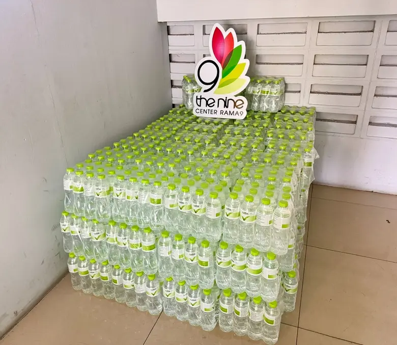 เดอะไนน์ เซ็นเตอร์ พระราม 9 สนับสนุนกรุงเทพมหานคร มอบน้ำดื่ม - เปิดพื้นที่ 2 หน่วยเลือกตั้งส.ส. วันอาทิตย์ 8 ก.พ.นี้