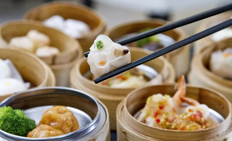 "Dim Sum Lunch Buffet" ห้องอาหารแทพเพสทรี โรงแรมคลาสสิค คามิโอ อยุธยา