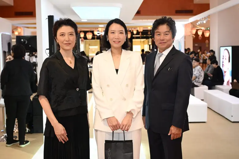 SUQQU Defines a New Era of Complexion: Unveiling "THE LIQUID FOUNDATION e" to Elegantly Express the 'Vital Glow' of Skin.