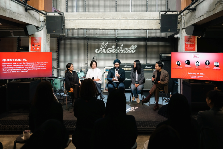 "Broadcast is no longer enough." หมดยุคที่แบรนด์จ่ายเงินมหาศาลเพื่อ Reach แต่อยู่ใน 'ใจ' ของคอมมูนิตี้ไม่ได้จริง We Are Social กาง Playbook ปี 2026 ประกาศยุคแห่ง 'Intimacy Economy' ด้วย Cultural Power Loop