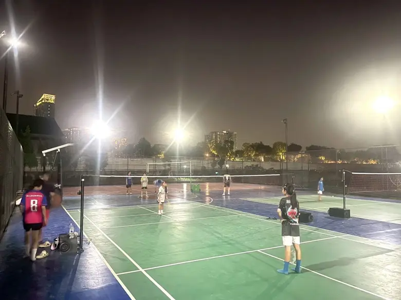 เขตจตุจักรแจงกรณีชุมชนบ่อฝรั่งติดป้ายห้ามบุคคลภายนอกเข้าใช้พื้นที่ ย้ำเป็นมาตรการดูแลความปลอดภัย พร้อมเปิดให้ใช้พื้นที่ตามปกติ