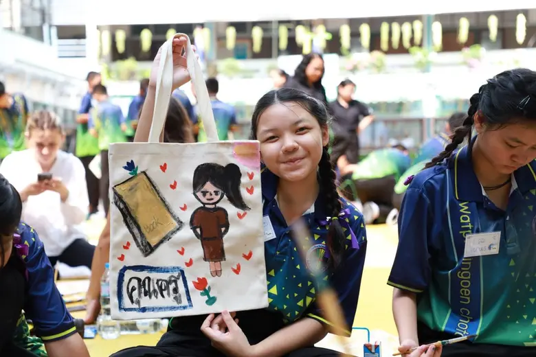 กลุ่ม UNITE Thailand ผนึกพันธมิตร จัดโครงการ "เยาวชนคนกล้าฝัน" สอนภาษาอังกฤษ-ศิลปะ ที่ รร.วัดไผ่เงินฯ เขตบางคอแหลม