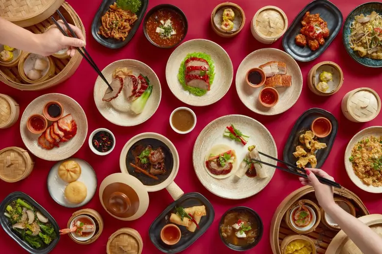 อวานี สุขุมวิท กรุงเทพฯ เติมความอร่อยให้กับ All You Can Eat อะละคาร์ตบุฟเฟ่ต์ด้วย 4 เมนูเป็ดสไตล์ฮ่องกงสุดพิเศษ