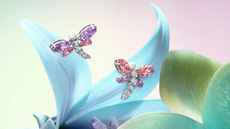 สวารอฟสกี้ เปิดตัวแคปซูลคอลเลกชันชุดที่สองร่วมกับ อารีอานา กรานเด