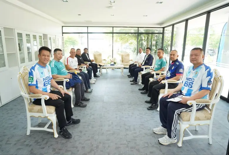 เปิดม่านศึกฟุตบอลประเพณี "วปอ.ลีก คัพ เพื่อสังคม 2569" เชื่อมพลังศิษย์เก่า-ปัจจุบัน สร้างโอกาสเยาวชน ประเดิมฟาดแข้ง 29 มี.ค. นี้