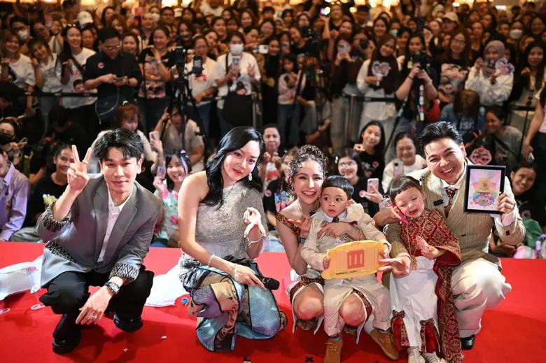 "พีท - แก้มบุ๋ม" ปั้นแบรนด์ "ไทยดม" คว้า "โมเน่ &amp; โซล" เสิร์ฟความสดใส เข้าถึงทุกเจน