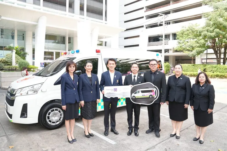 กลุ่มเอสซีบีเอกซ์โดยธนาคารไทยพาณิชย์สนับสนุนภารกิจด้านการแพทย์และสาธารณสุขส่งมอบรถพยาบาลให้แก่คณะทันตแพทยศาสตร์ จุฬาลงกรณ์มหาวิทยาลัย