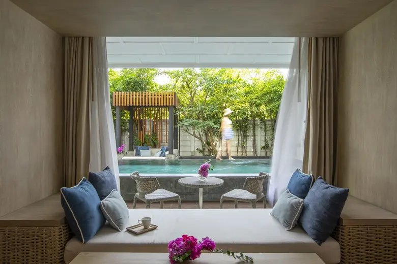 กรุ่นกลิ่นไอทะเล สายลมและแสงแดด พักผ่อนอย่างสมบูรณ์แบบกับ "Breezy Bliss" ณ โรงแรมเคปนิทรา หัวหิน