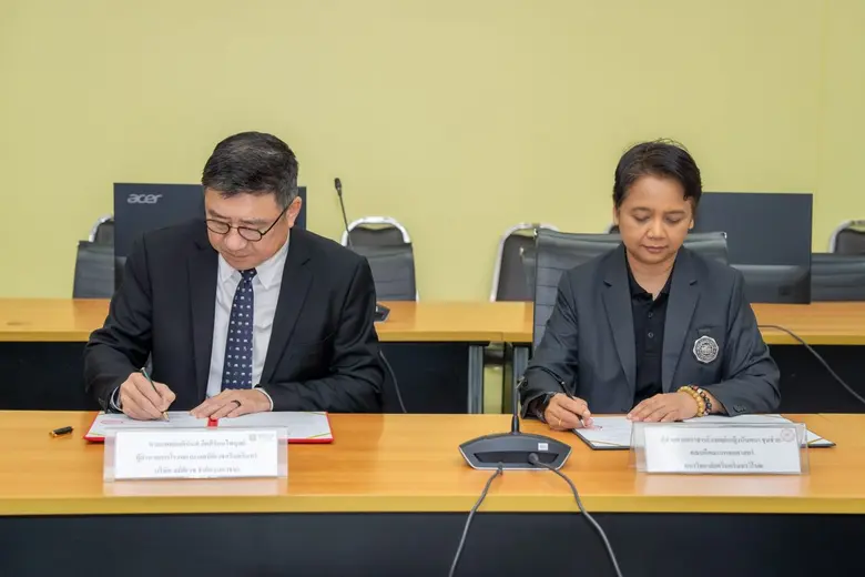 โรงพยาบาลสมิติเวช ศรีนครินทร์ ร่วมกับ คณะแพทยศาสตร์ มหาวิทยาลัยศรีนครินทรวิโรฒ พัฒนาแพทย์เฉพาะทางด้านออร์โธปิดิกส์ สาขาเวชศาสตร์การกีฬา (Sports Orthopedics Fellowship Program) สู่มาตรฐานสากล #FitLAB #ฟิตเต็มข้อ