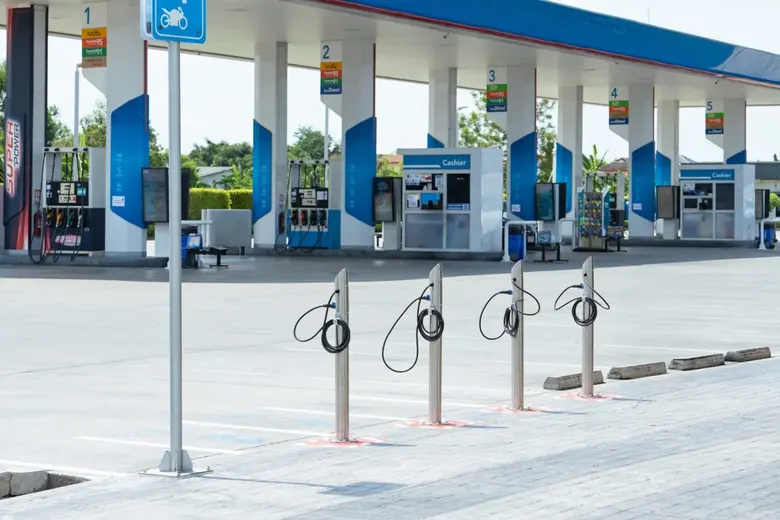 SLEEK EV ชี้ 'วิกฤตพลังงานโลก-ราคาน้ำมันพุ่ง' เร่งเทรนด์ EV ไทย ดันมอเตอร์ไซค์ไฟฟ้าโต รับเมกะเทรนด์พลังงานสะอาด- Net Zero