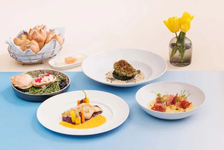 Spring Seafood Sensations at Fireplace Grill and Bar