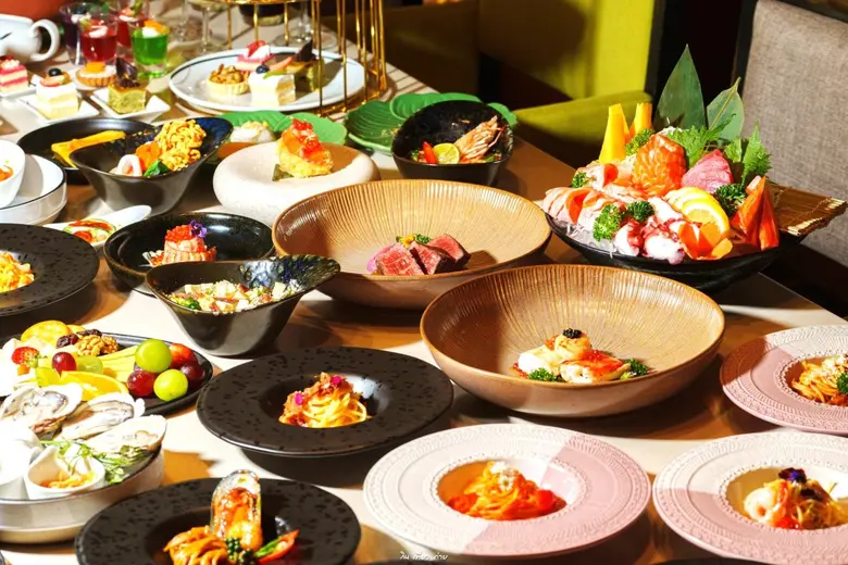 เซ็นทารา แกรนด์ ลาดพร้าว ฉลอง 43 ปี จัดโปรบุฟเฟต์พรีเมียม คนที่สองจ่าย 43 บาท