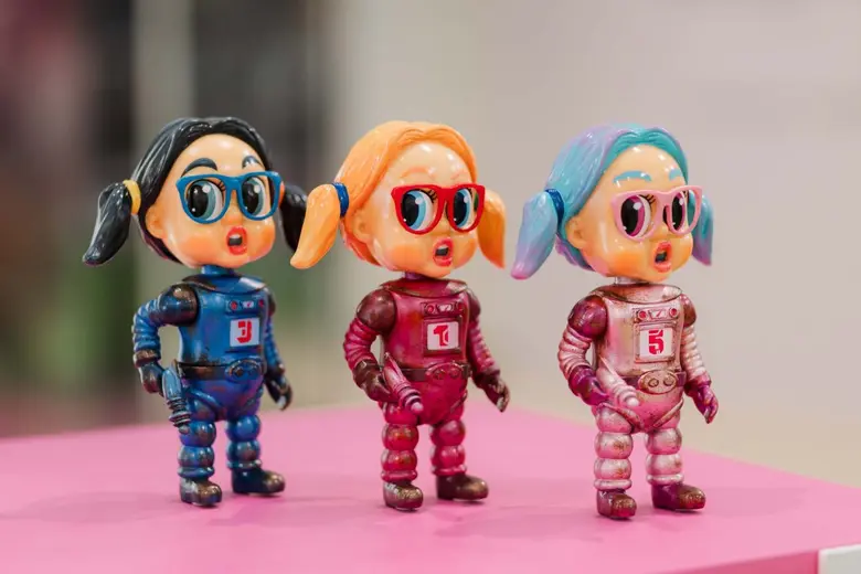 'สอง PARADOX' ชวนดำดิ่งสู่โลกแห่งจิตใต้สำนึกในนิทรรศการ "How to Disappear into Multiple Symmetrical Butterfly Wings" พร้อมเปิดตัว Art Toy สุดเอ็กซ์คลูซีฟ "2DOX TOY"