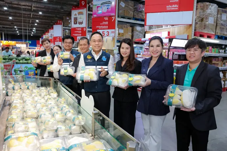 แม็คโคร-โลตัส ภายใต้ ซีพี แอ็กซ์ตร้า ตั้งเป้ารับซื้อทุเรียนจากเกษตรกรชาวสวนตลอดปีกว่า 22 ล้านกิโลกรัม