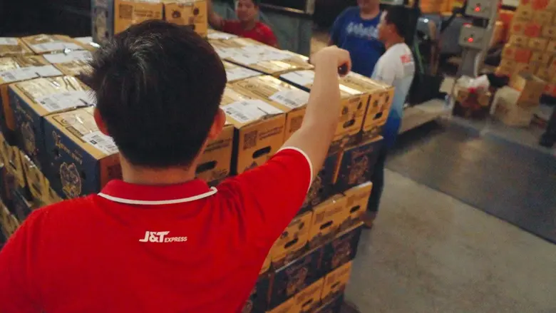 ยอดจัดส่งพุ่ง 60%: J&amp;T Express ยกระดับมาตรการขนส่ง รับฤดูกาลทุเรียน