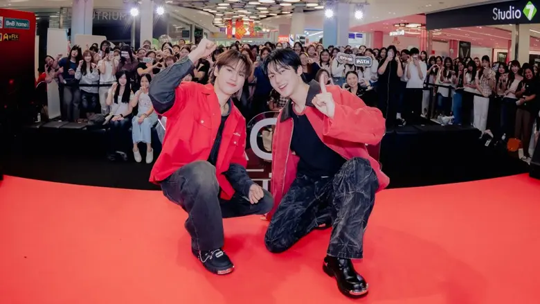 โรบินสันไลฟ์สไตล์ร่วมมือ The 1 จัด "The 1 Day Mini Showcase" ส่ง ริวจิน และ แพทจิ สองนักแสดงรุ่นใหม่ สร้างปรากฏการณ์ความฟินกลางโรบินสันไลฟ์สไตล์ ราชพฤกษ์