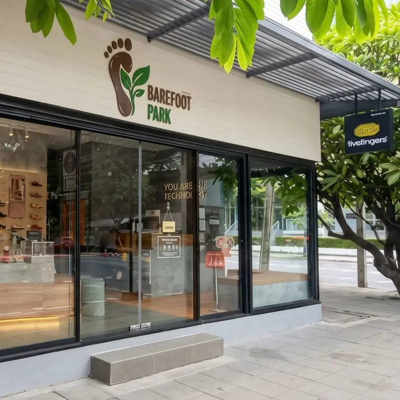 เปิดตัว "Barefoot Park" ที่พาราไดซ์ พาร์ค ชวนมาสัมผัสรองเท้าดีไซน์แยกนิ้ว Vibram FiveFingers เทรนด์ใหม่สายแอคทีฟ ตอบโจทย์ทุกไลฟ์สไตล์